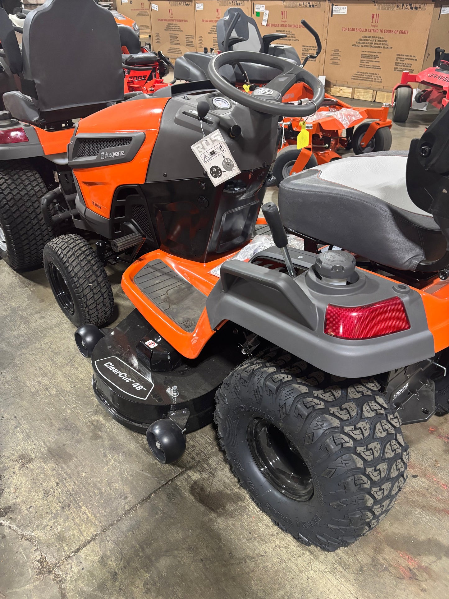 Husqvarna TS 275XD (48") 23HP Kawasaki Lawn Tractor w/ Locking Differential (Scratch & Dent/Full Warranty)