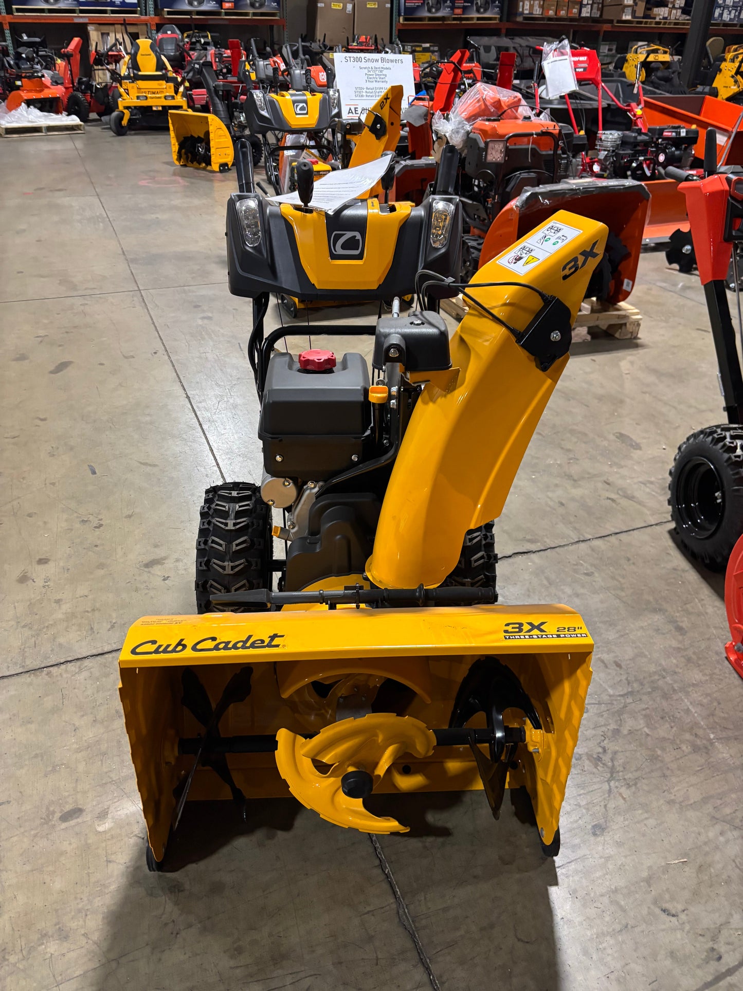 Cub Cadet 3X (28") Three-Stage Snow Blower (Scratch & Dent/Full Warranty)