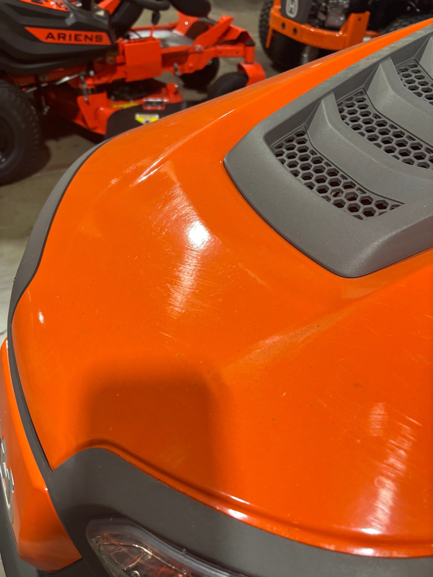 Husqvarna TS 146 (46") 22HP Briggs Lawn Tractor 960430346 (Scratch & Dent/Full Warranty)